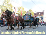 Am Samstag des letzten Oktoberwochenende findet in der Brucker Innenstadt wieder die traditionelle Leonhardifahrt statt (©Foto: Martin Schmitz)